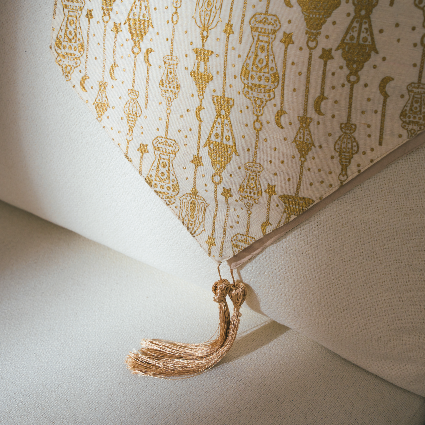 Ramadan Table Runner