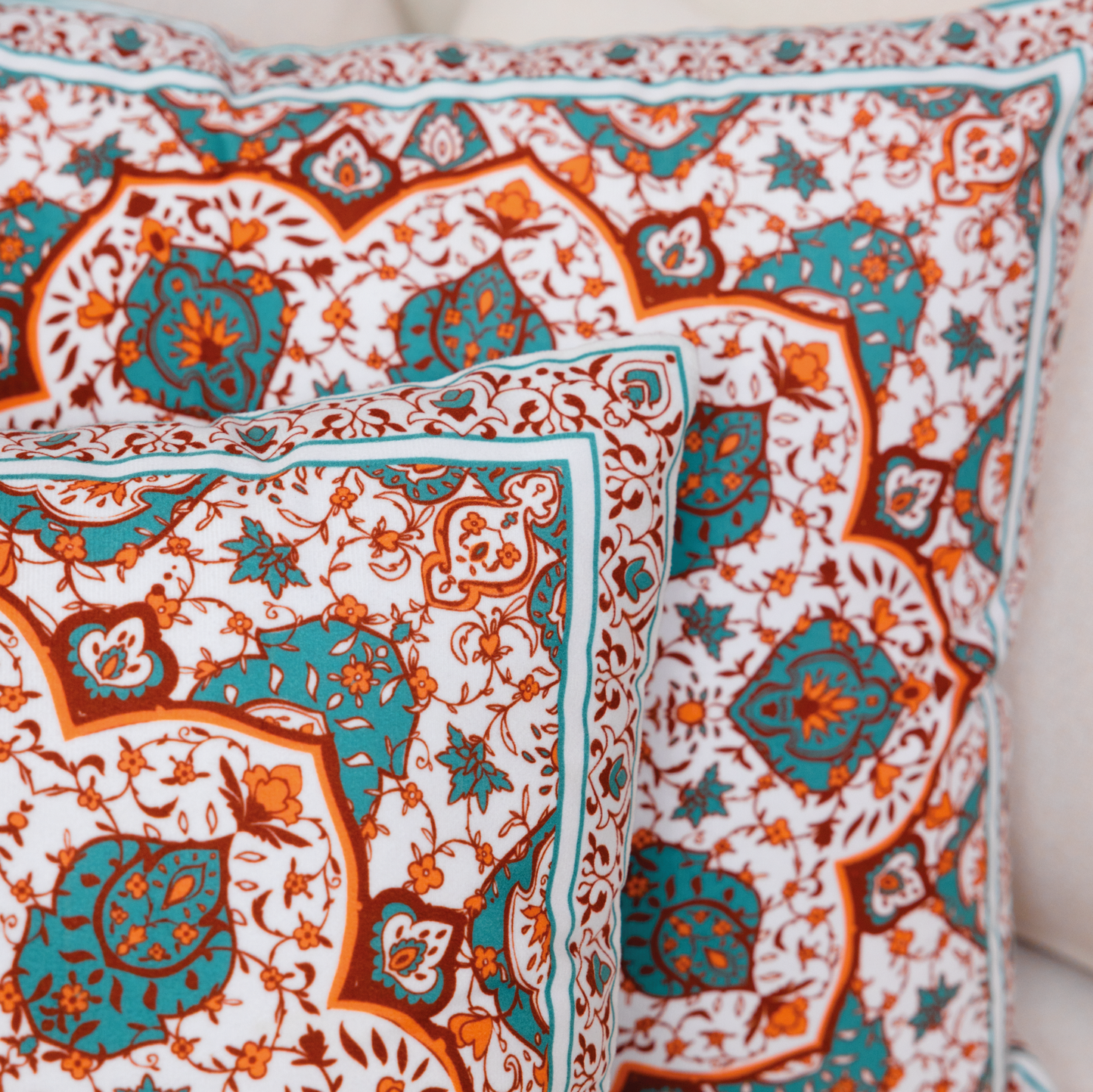 Zukhruf Pillow Set